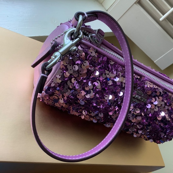 Coach Nolita Sequence Leather Barrel Small Bag Silver/ Lilac - Picture 9 of 16